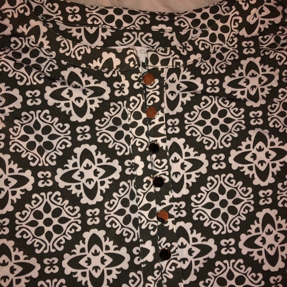 Patterned Sleeveless Blouse - Picture 3 of 7